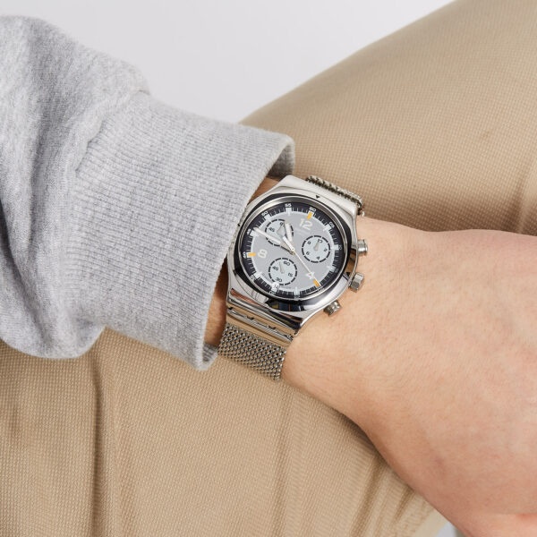 Orologio Swatch Gli Originali Tv Time YVS453MA - immagine 3