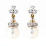 Orecchini oro giallo 18 kt  Perle e Diamanti