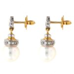 Orecchini oro giallo 18 kt  Perle e Diamanti - immagine 3