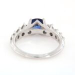 Anello Riviera Zaffiro Ovale Diamanti Crivelli - immagine 5