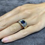 Anello Fascia Oro Giallo Zaffiri Diamanti Crivelli - immagine 3