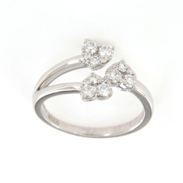 Anello tre cuori  diamanti ct  0,55 Crivelli