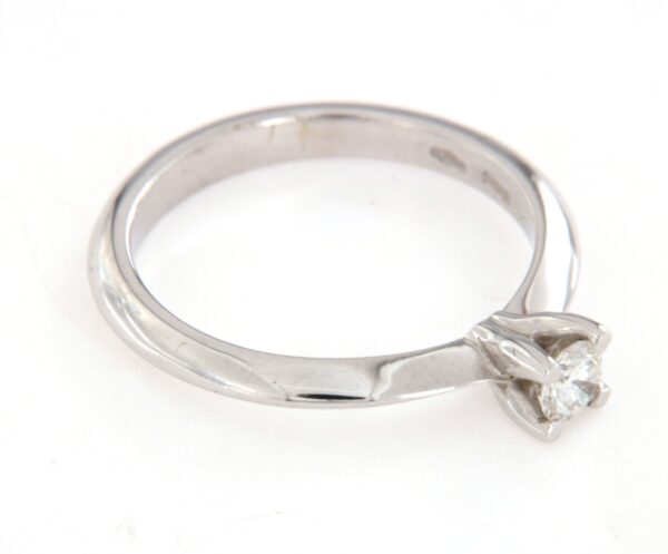 Anello solitario diamanti ct0,19 Sinesi - immagine 4