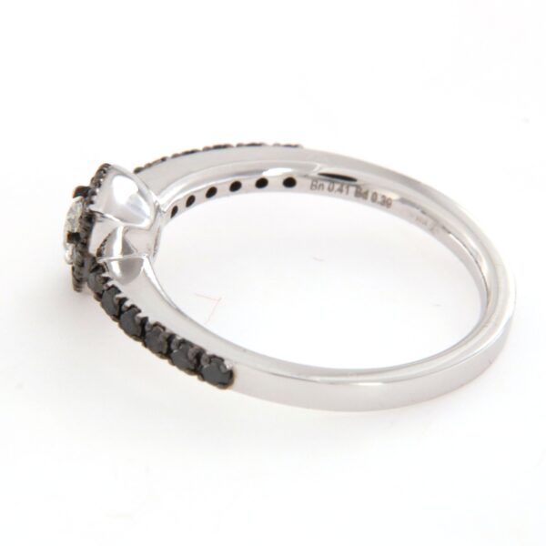 Anello Diamanti Bianchi Navette Neri Crivelli - immagine 6