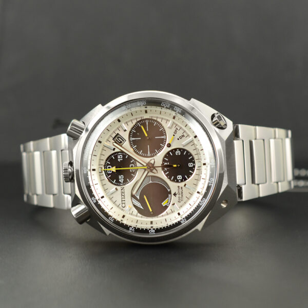 Orologio Citizen BullHead Super Titanio AV0080-88A - immagine 3