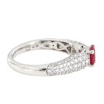 Anello Solitario Rubino Pavè Diamanti Crivelli - immagine 3