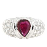 Anello oro bianco 18 kt goccia rubino e diamanti - immagine 8