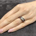 Anello Fascia Oro Bianco Diamanti Rubini Crivelli - immagine 2