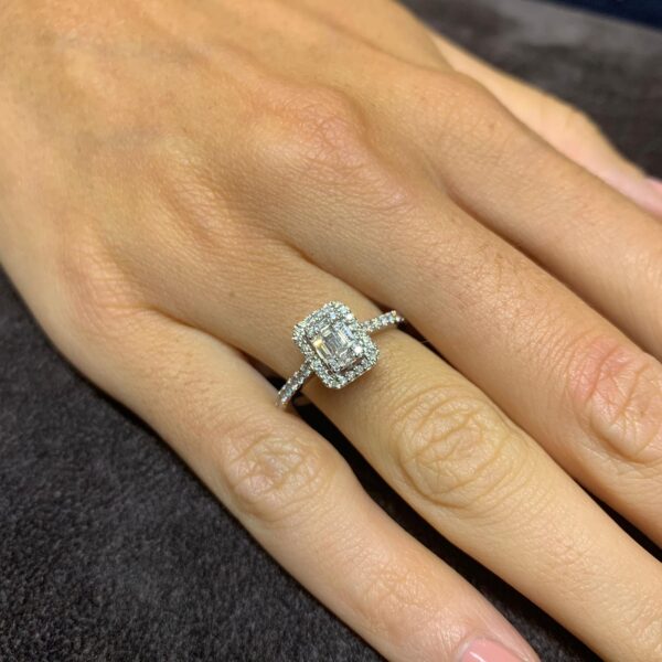 Anello diamanti baguette e brillante Crivelli - immagine 2