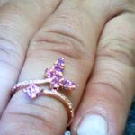 Anello oro rosa kt 18 farfalla zaffiri rosa e diam - immagine 2