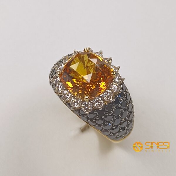 Anello topazio giallo 5,37 pavè diamanti neri 2,38