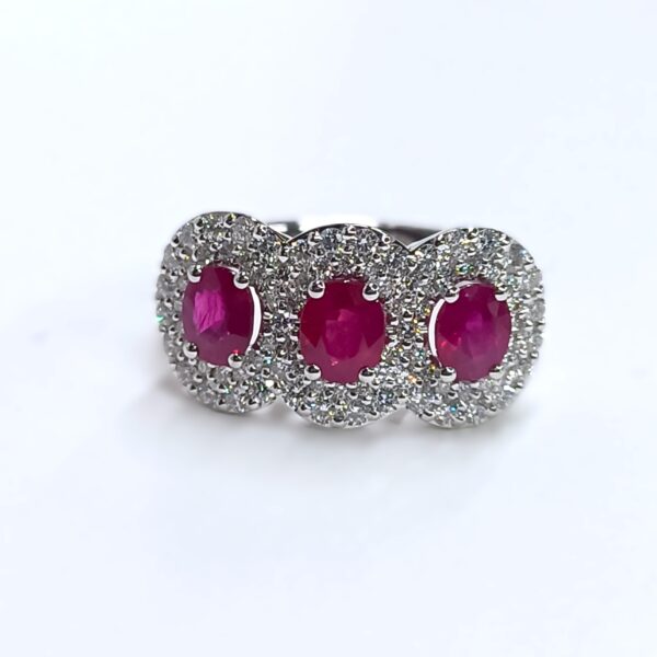 Anello oro bianco 18 kt Trilogy Rubini e Diamanti - immagine 4